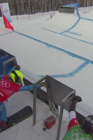 山岳スキー 選手たちがスキーに装着している「シール」とは？