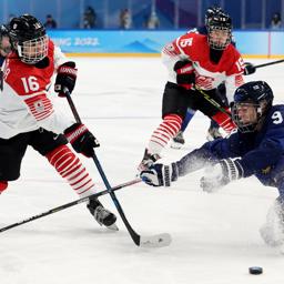 Men's Short Track Speed Skating...